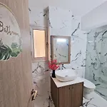 公寓 Parrots Paradise 100m From Finikoudes Beachfront
